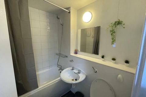 1 bedroom end of terrace house for sale, Milton Keynes, Conniburrow, Milton Keynes MK14