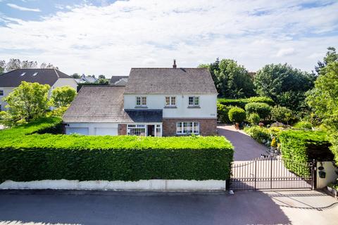 4 bedroom detached house for sale, La Verte Rue, St Mary JE3