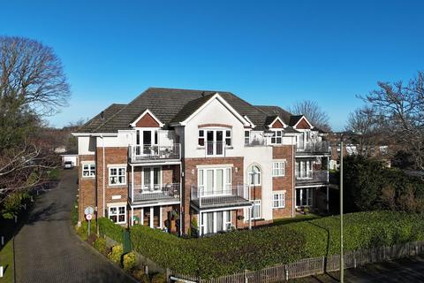 3 bedroom apartment for sale, Cavendish Place, Lymington, SO41