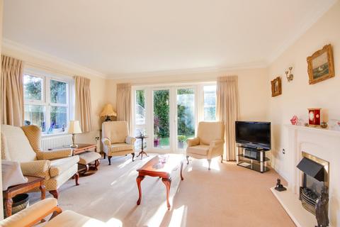 3 bedroom apartment for sale, Cavendish Place, Lymington, SO41