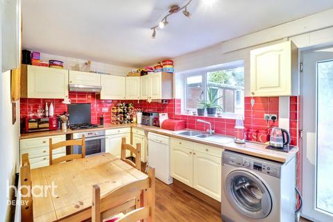 3 bedroom terraced house for sale, Oaklands Avenue, Littleover