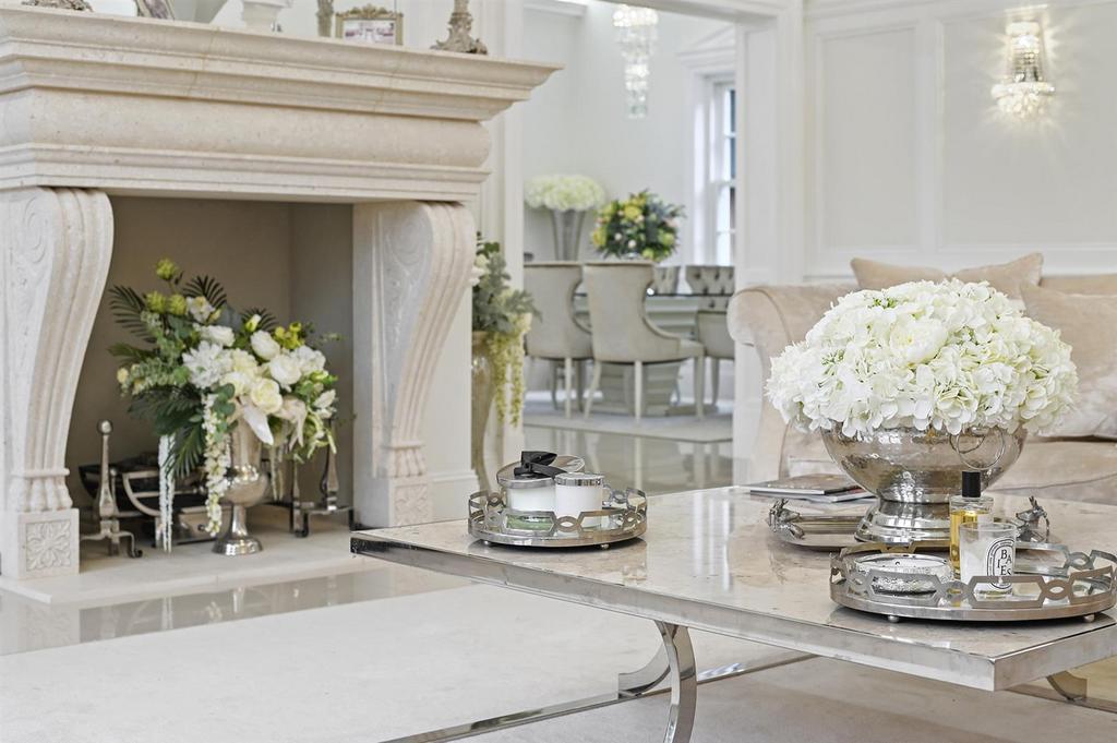 OL-Savills(CF)-Honeysuckle Cottage-32.jpg