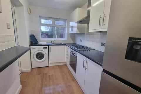 2 bedroom house to rent, Sullivan Road, Coventry, CV6 7JU