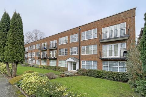 2 bedroom apartment for sale, Highridge Close,  Epsom, KT18