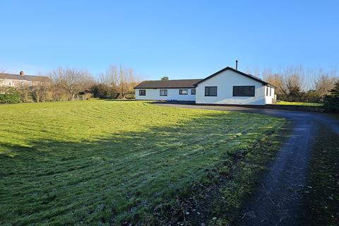 3 bedroom detached bungalow for sale, Common Edge Road, Blackpool FY4