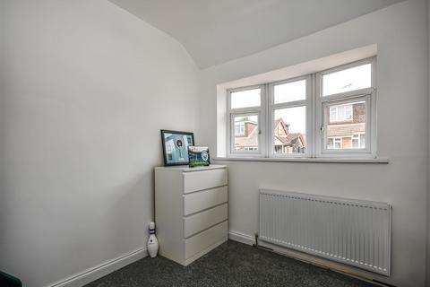 3 Chapel Close, Wombourne, Wolverhampton, WV5 0DA