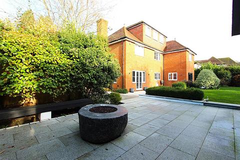 7 bedroom detached house for sale, Tadworth