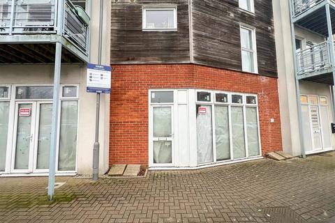 Property to rent, Compair Crescent, Ipswich IP2