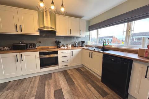 3 bedroom semi-detached house for sale, Lorien Close, Leek