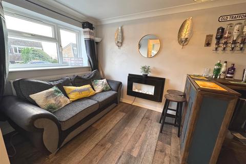 8 Lorien Close, Leek, ST13 8NY