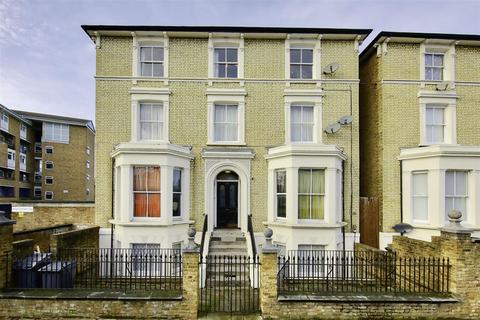 76d Wiltshire Road, London, SW9 7NH