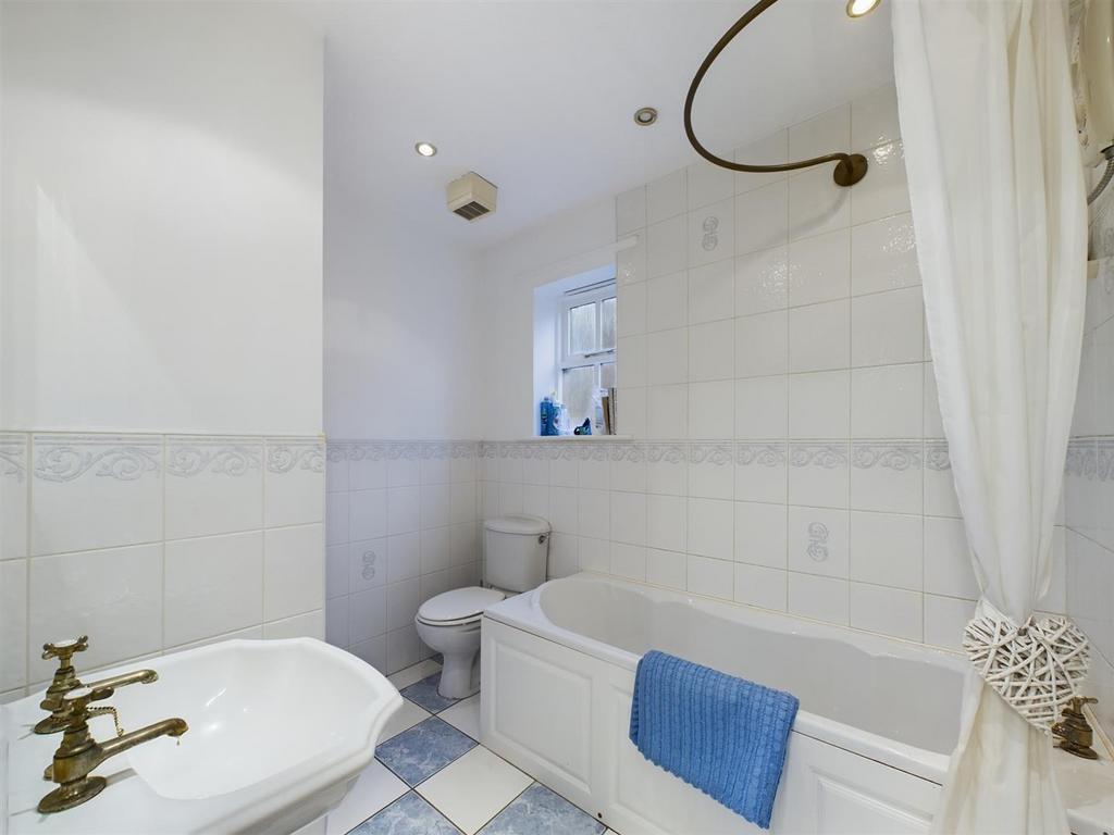 Bath.jpg