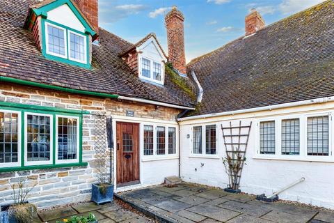 1 bedroom cottage for sale, Old School Lane, Stratford-Upon-Avon CV37