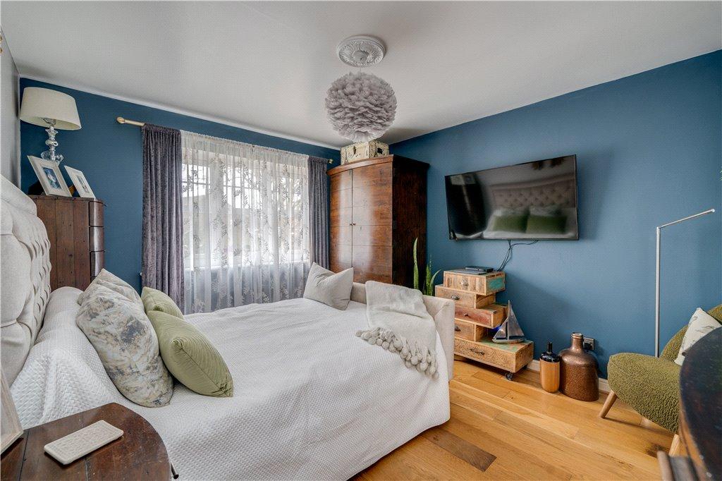 Bedrooom