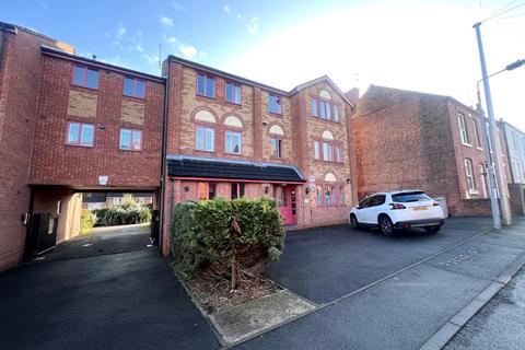 2 bedroom ground floor flat to rent, Flat 8 The Windings, Chesterfield Street, Carlton, Nottingham, NG4 1EF