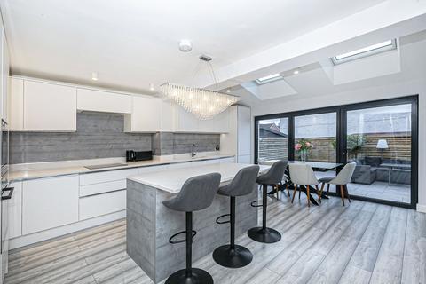 47 Cameron Drive, Kirkcaldy, KY1 3AF
