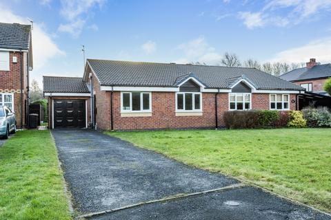 3 bedroom bungalow for sale, Redpoll Close, Worsley, Manchester, Greater Manchester, M28 7XE