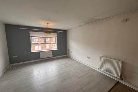 2 bedroom flat to rent, Tavistock Road, Southampton SO16