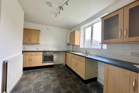 3 bedroom terraced house for sale, Dagnam Park Drive, Harold Hill