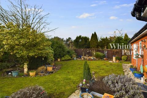 3 bedroom detached bungalow for sale, Parkington Way, Wattisfield