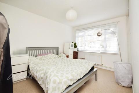 2 bedroom flat to rent, Edith Road Ramsgate CT11