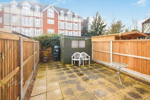 2 bedroom flat to rent, Edith Road Ramsgate CT11