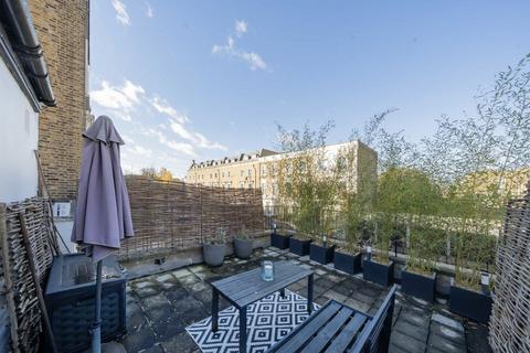 1 bedroom flat for sale, Hornsey Road, London N7