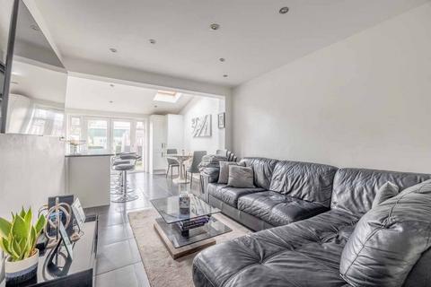 3 bedroom semi-detached house for sale, Horton Road, Datchet SL3