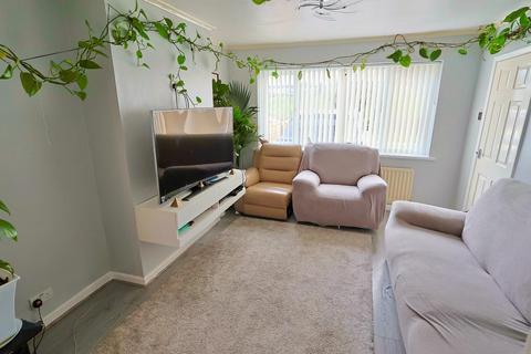 3 bedroom end of terrace house for sale, Risborough Close, Allesley Park, Coventry - NO CHAIN