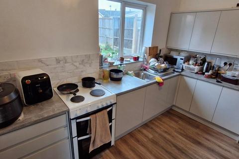 3 bedroom house to rent, Bonnington Walk, Bristol BS7