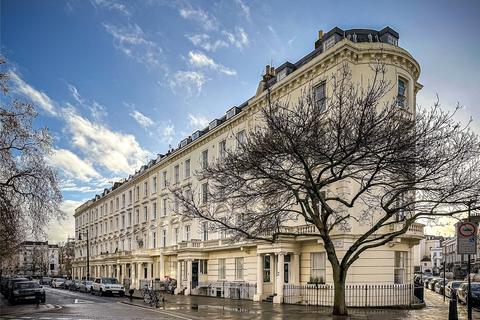 2 bedroom apartment to rent, St Georges Square, London, SW1V