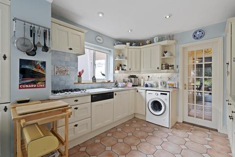 3 bedroom semi-detached house for sale, Hamble Lane, Hamble, Southampton, Hampshire. SO31 4HU