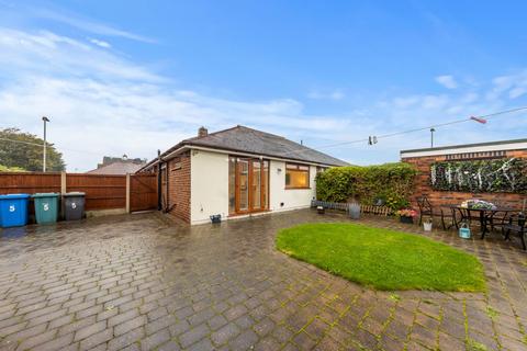 2 bedroom semi-detached bungalow for sale, Southdale Road, Paddington, WA1