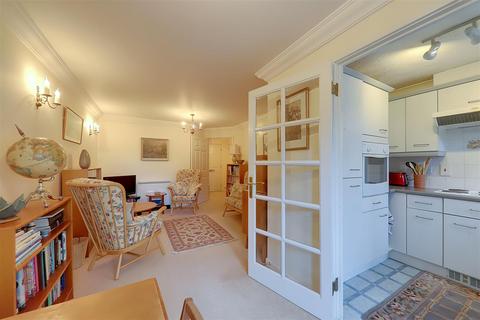 1 bedroom retirement property for sale, Pegasus Court, Shelley Road, Worthing BN11