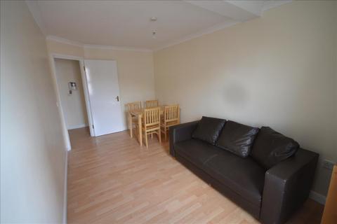 1 bedroom flat to rent, Kilburn High Road, London, NW6