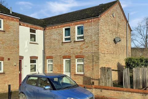 2 bedroom flat for sale, Augustus Close, Cambridge CB4