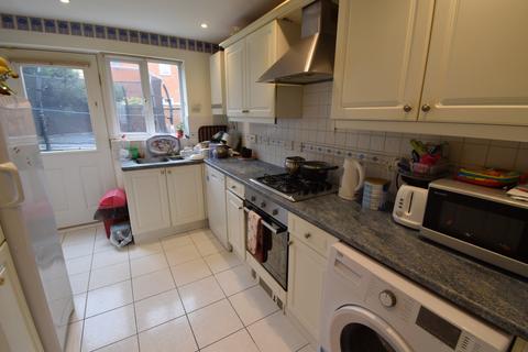 3 bedroom detached house to rent, Norwich NR5