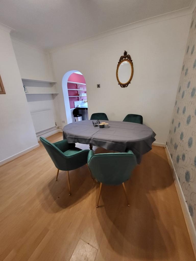 Dining rm 2