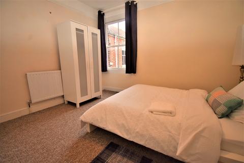 5 bedroom terraced house to rent, Norwich, Norwich NR2