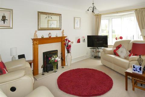 undefined, The Chine, Littlehampton BN17