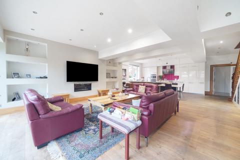 16 Creffield Road, London, W5 3RP