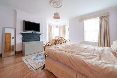 16 Creffield Road, London, W5 3RP