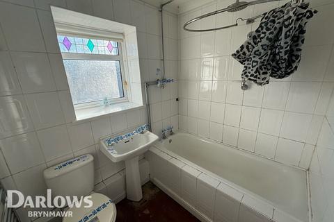 2 bedroom end of terrace house for sale, Chapel Street, Brynmawr