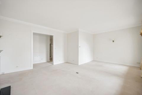 2 bedroom flat for sale, Eaton Square, London, SW1W