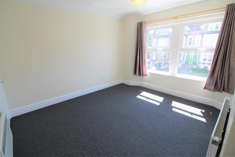 2 bedroom maisonette to rent, BPC00463 Cheltenham Road, Montpellier, Bristol, BS6