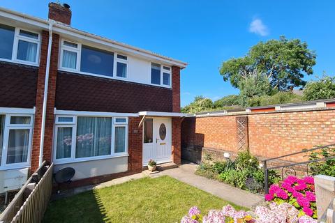 3 bedroom end of terrace house for sale, St Dunstans Close, Glastonbury, BA6