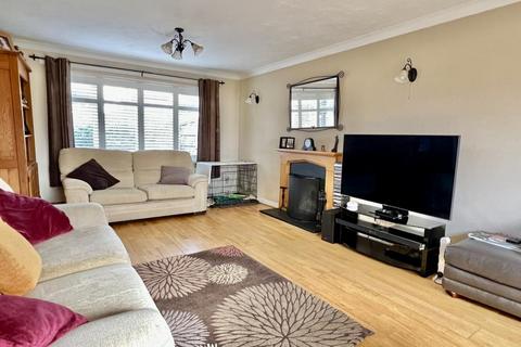 3 bedroom detached house for sale, Northfield Road, Ringwood, BH24 1SU