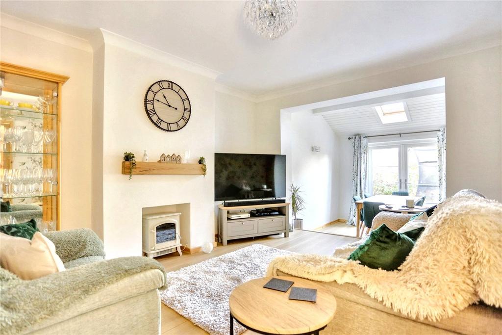 Living/Dining Room
