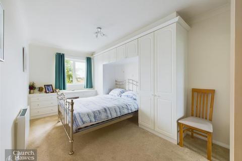 2 bedroom retirement property for sale, Baker Mews, Maldon