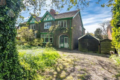 4 bedroom semi-detached house for sale, Court Drive, Shenstone